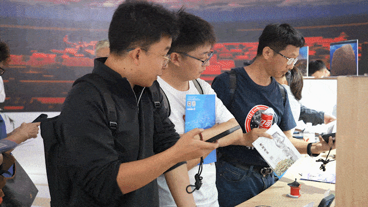 存！2025服贸会20个“文博+科技”新解法PG麻将胡了免费试玩模拟器绿维文旅：文博人速(图4)