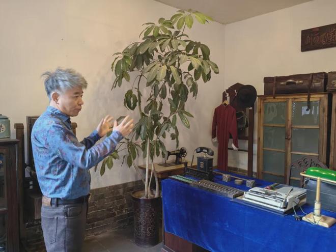 长声名远扬！其中一位说：“见义勇为者请进来关说词讼者滚出去”…麻将胡了2试玩网站大同有处“新生”的“县长大院”因两位民国县(图4)