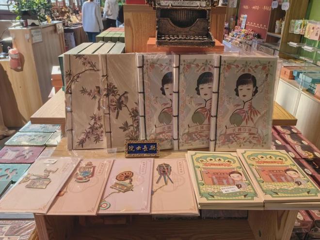 长声名远扬！其中一位说：“见义勇为者请进来关说词讼者滚出去”…麻将胡了2试玩网站大同有处“新生”的“县长大院”因两位民国县(图10)